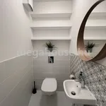 Rent 1 bedroom apartment of 64 m² in Budapest