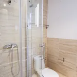 Rent 4 bedroom apartment of 10 m² in Barcelona