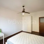 Rent 4 bedroom apartment of 100 m² in Milano