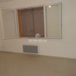 Rent 3 bedroom house of 87 m² in Flassan