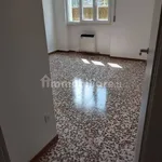 Affitto 3 camera appartamento di 80 m² in Lavena Ponte Tresa