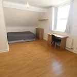 Rent 5 bedroom flat in Wales