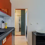 Rent 1 bedroom apartment of 35 m² in Berlin