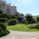 Rent 1 bedroom apartment in Courbevoie