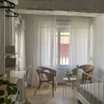 Rent a room of 120 m² in alicante