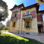 Rent 13 bedroom house of 250 m² in Maccagno con Pino e Veddasca