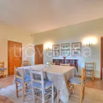 Rent 12 bedroom house of 773 m² in Rignano Flaminio