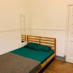 Rent a room in Lisbon