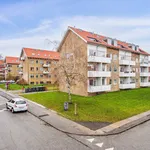 Rent 3 bedroom apartment of 87 m² in Vanløse