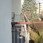 Affitto 4 camera appartamento di 79 m² in Ivrea