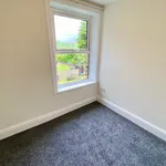 Rent 3 bedroom house in Kirklees