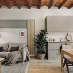 Rent 3 bedroom apartment of 42 m² in Barcelona