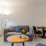 Rent 3 bedroom apartment of 66 m² in Berlin