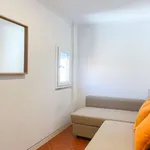 Rent 1 bedroom apartment of 35 m² in lisbon