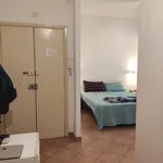 Rent 2 bedroom apartment of 35 m² in Roma