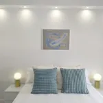 Rent 4 bedroom apartment in Barcelona