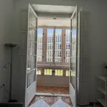 Rent 1 bedroom apartment of 753 m² in Málaga