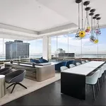 Rent 1 bedroom apartment of 77 m² in New York