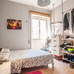 Rent a room of 85 m² in rome