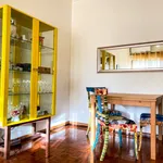 Rent 2 bedroom apartment of 100 m² in Linda-a-Velha