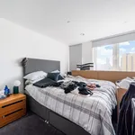 Rent 2 bedroom apartment in London