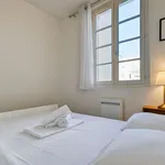 Appartement de 390 m² avec 1 chambre(s) en location à Marseille