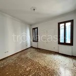 Rent 7 bedroom apartment of 178 m² in Venezia