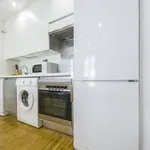 Rent 1 bedroom apartment of 25 m² in Madrid