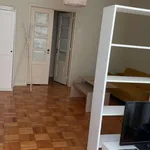 Rent a room in lisbon