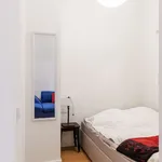 Rent 1 bedroom apartment of 52 m² in Dusseldorf