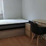 Rent a room in lisbon