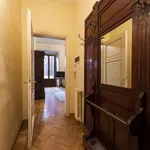 Rent 2 bedroom apartment of 130 m² in florence