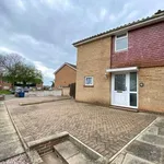 Rent 3 bedroom flat in Rushcliffe