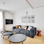 Rent 2 bedroom apartment of 54 m² in paris