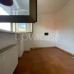 Rent 4 bedroom apartment of 85 m² in Montelibretti