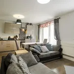 Rent 5 bedroom flat in West Midlands