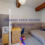 Appartement de 13 m² avec 4 chambre(s) en location à Nîmes