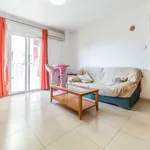 Rent a room of 85 m² in valencia