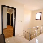 Rent 3 bedroom house of 360 m² in Marbella