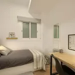 Rent a room of 127 m² in Barcelona