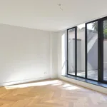 Huur 4 slaapkamer appartement van 132 m² in Van Stolkpark en Scheveningse Bosjes