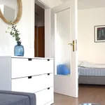 Miete 1 Schlafzimmer wohnung von 40 m² in Düsseldorf