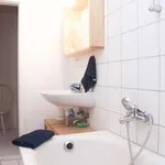 Rent 1 bedroom apartment of 65 m² in berlin