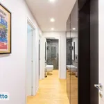 Affitto 4 camera appartamento di 121 m² in Turin