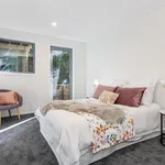 Rent 3 bedroom house in Tawa