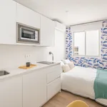 Rent 1 bedroom apartment of 30 m² in Málaga