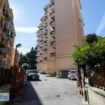 Rent 4 bedroom apartment of 120 m² in Genoa