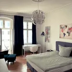 Rent a room of 120 m² in Berlin