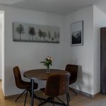 Miete 4 Schlafzimmer wohnung von 105 m² in Köln