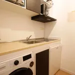 Rent 3 bedroom apartment of 9 m² in Barcelona